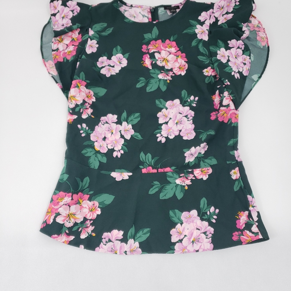 Ann Taylor Green Floral Print Blouse Size 0 NWT